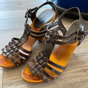 2.5” high heel Summer sandals